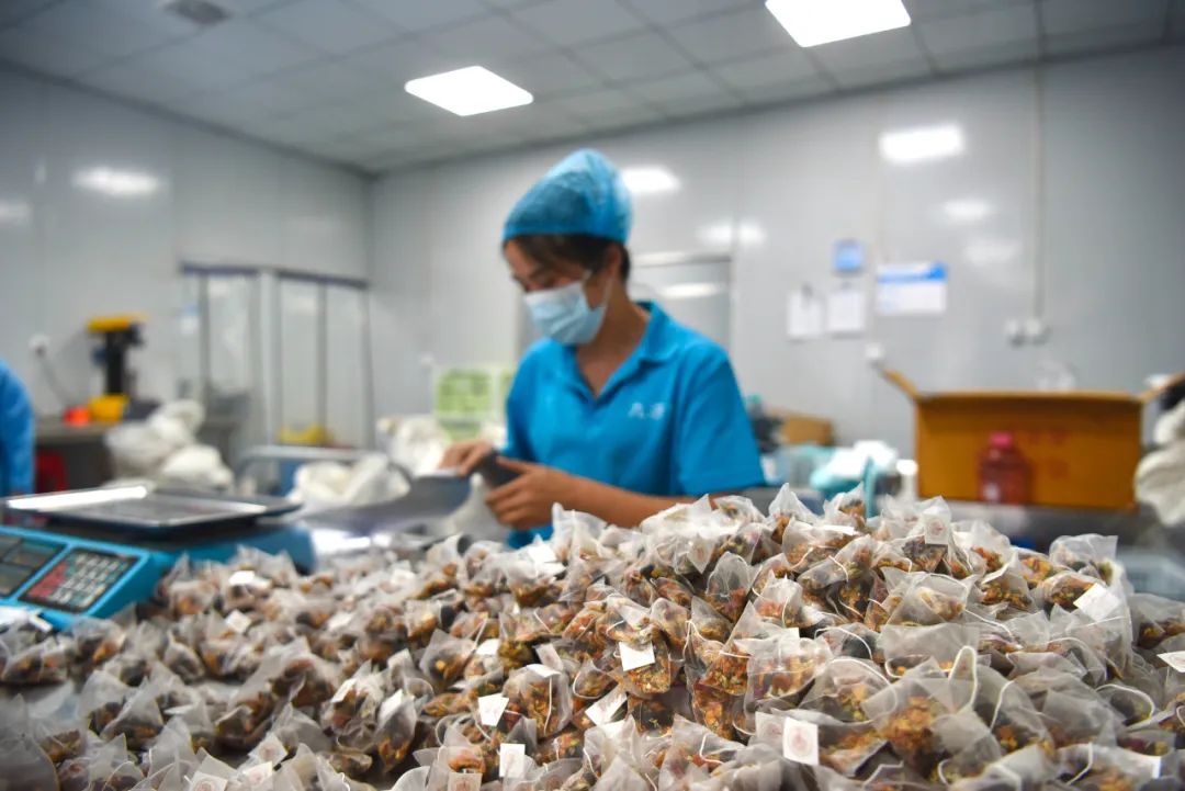 图片[3]｜花草茶爆火，90后卖家如何搭上拼多多快车？｜全营销数字服务平台丨榕媒圈