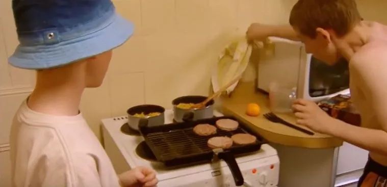 图片[18]｜没有大人管束，10个男女孩住在同一封闭别墅，5天后结果让人出乎意料…｜全营销数字服务平台丨榕媒圈